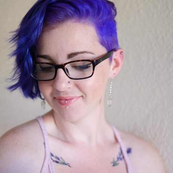 Meet your seller! - Picture 2 of 2